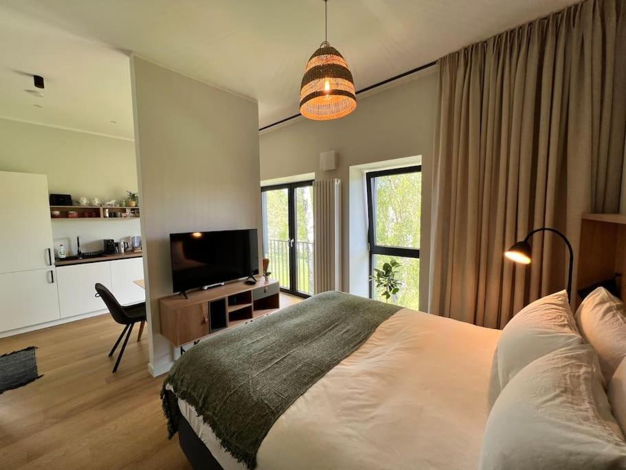 Lovely Apartment By The Sea. Kesterciems Bagian luar foto
